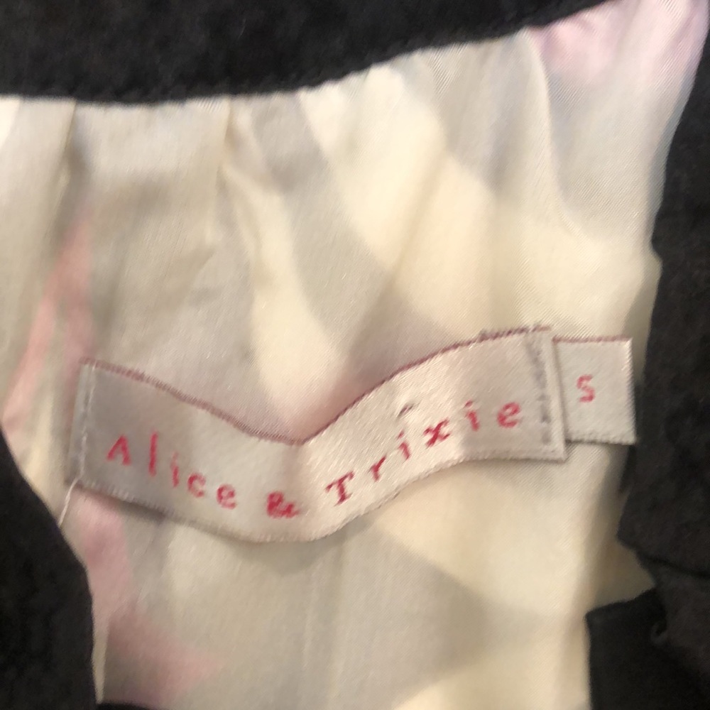 Silk patterned top - Picture 6 of 6